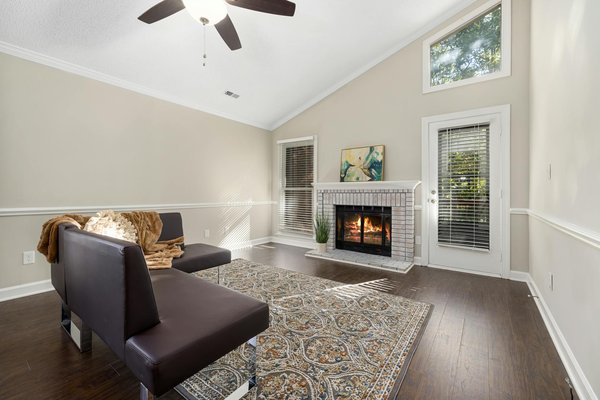 Creating an Eco-Friendly Solar Lighting System: A Guide for UK Homeowners to Enhance Security and Beauty Outdoors